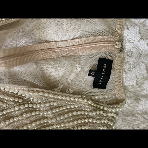 Peace & Love Missguided pearl bodysuit - Picture 4 of 7